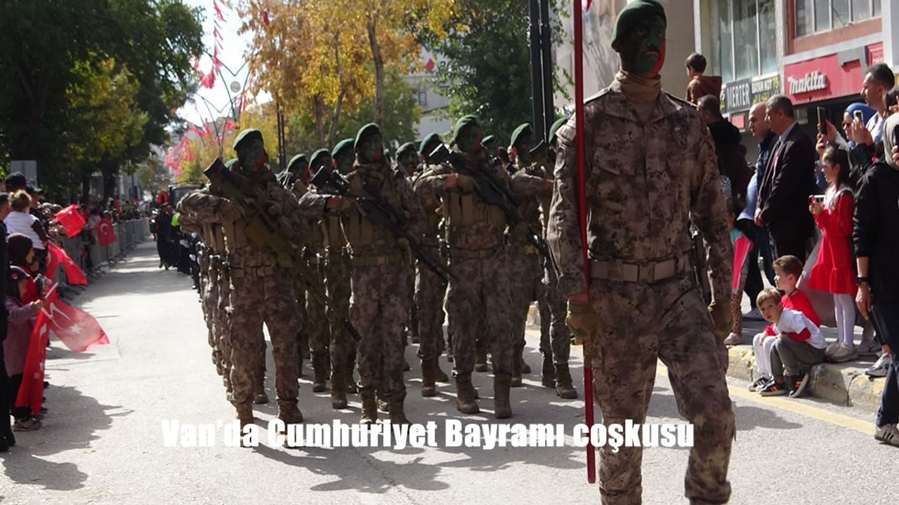 Van’da Cumhuriyet Bayramı coşkusu