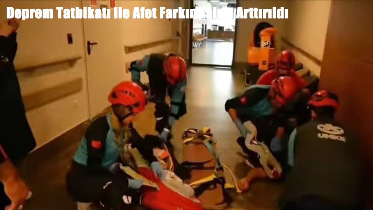 Elazığ Fethi Sekin Şehir Hastanesi’nde Deprem Tatbikatı Gerçekleştirildi
