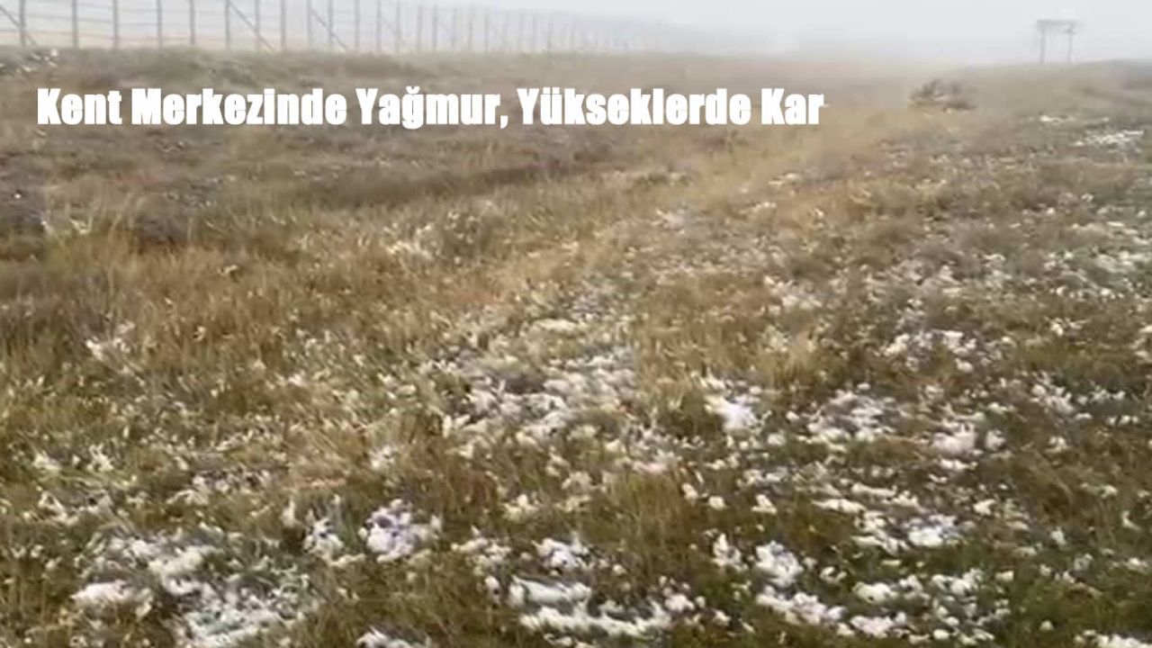 Ardahan Yükseklerinde Kar Yağışı Etkili Oldu: Sahara Geçidi Beyaza Büründü