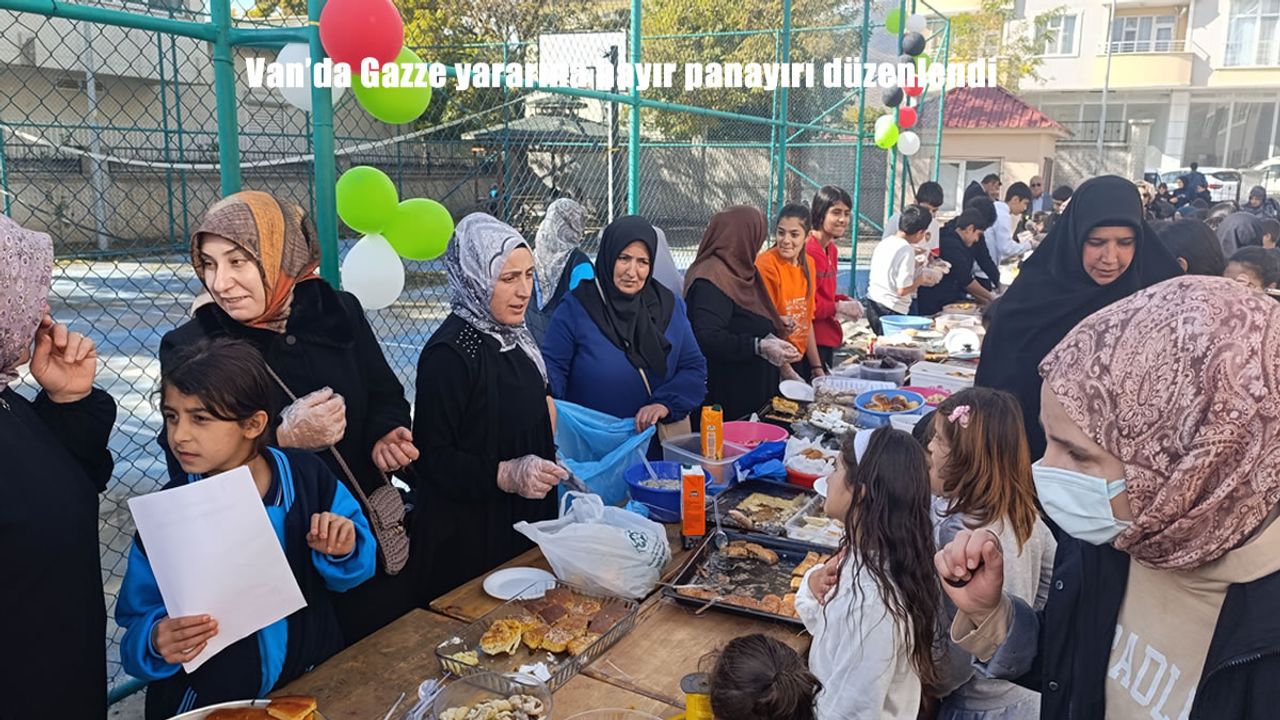 Van'da Gazze yararına hayır panayırı düzenlendi