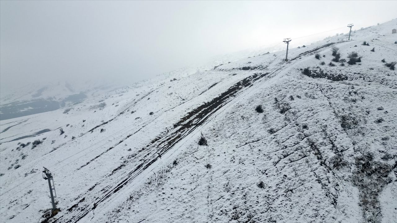 Muş Kayak Merkezi'nde yeni sezon için yağış bekleniyor
