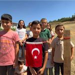 Derecik’te çocuklardan park talebi: Kendi oyun alanlarını kurdular