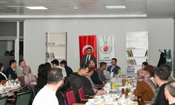 Eğitim camiası iftar yemeğinde buluştu