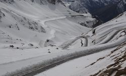 Van-Bahçesaray yolu 5 ay sonra ulaşıma açılıyor