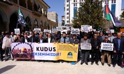Van’da 'Dünya Kudüs Günü'nde Basın Açıklaması Yapıldı