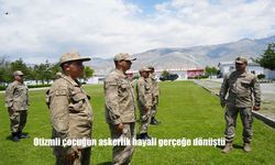 Otizmli Gencin Askerlik Hayali Bir Günlüğüne Gerçeğe Dönüştü