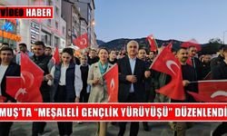 Muş’ta 19 Mayıs coşkusu sokağa taştı: “Meşaleli Gençlik Yürüyüşü”ne yüzlerce kişi katıldı
