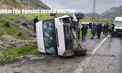 Hakkari’de Öğrenci Servisi Devrildi: 7 Öğrenci Hastaneye Kaldırıldı