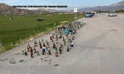 Van Kalesi’nin Tarihi Atmosferi Çöp Yığınıyla Gölgelendi
