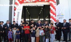 Van Halkına Modern ve Konforlu Alışveriş İmkânı