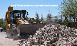 Elazığ’da Kurban Bayramı Öncesi Mezarlıklarda Yoğun Bakım ve Yenileme Çalışması