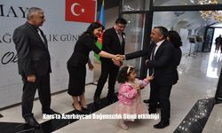 Kars'ta Azerbaycan Bağımsızlık Günü Coşkusu: “İki Devlet, Bir Millet” Vurgusu