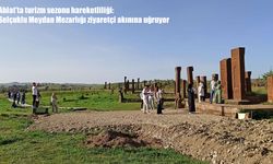 Ahlat’ta turizm patlaması: Selçuklu meydan mezarlığı ziyaretçi akınına uğruyor