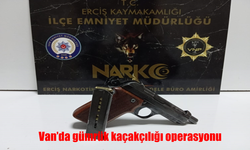 Van'da kaçakçılığa büyük darbe: Polis operasyonuyla binlerce kaçak ürün ele geçirildi