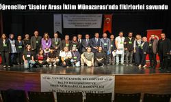 Van’da Lise Öğrencileri İklim Krizi Üzerine Münazara Etti: “Çözüm Teknolojide mi, İnsanda mı?”