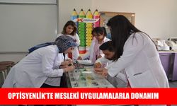 Muş’ta optisyenlik öğrencileri, modern atölyelerde donanım kazanıyor