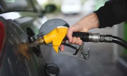 Akaryakıtta Bu gece Benzin ve Motorine Çifte Tarihi Zam Yolda!