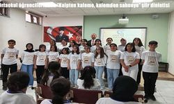 Erzurum’da ortaokul öğrencilerinden şiir dinletisi: “Kalpten kaleme, kalemden sahneye”