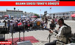 Aydınlı öğretmenden Bulanık'a özel türkü