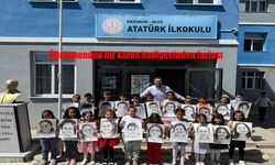 Erzurum’da Sınıf Öğretmeninden Öğrencilerine Unutulmaz Karne Hediyesi