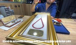 Elazığ’da Osmanlı Dönemine Ait Milyonluk Altın Püsküllü Kehribar Tespihler İlgi Odağı Oldu