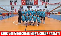 Muş’un voleybol yıldızları Kars’tan birincilikle döndü