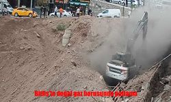 Bitlis’te Yol Çalışmasında Doğal Gaz Hattı Patladı: Mahallede Korku Dolu Anlar Yaşandı