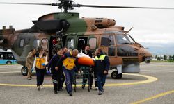 Düşen uçakta ağır yaralanan kadın yolcu, helikopter ile Erzurum'a getirildi
