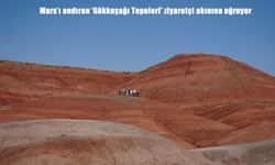 Mars’ı Andıran Gökkuşağı Tepeleri Iğdır’da Ziyaretçi Akınına Uğruyor