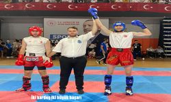 Türkiye Kick Boks Şampiyonası’nda iki kardeşten biri şampiyon, diğeri ikinci oldu