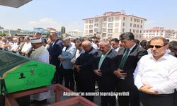 Aziziye Belediye Başkanı Akpunar’ın Annesi Son Yolculuğuna Uğurlandı