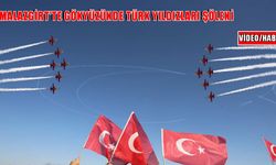 Türk Yıldızları'ndan Malazgirt'te nefes kesen gösteri