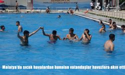Malatya’da kavurucu sıcaklardan bunalan vatandaşlar, havuzlara akın etti