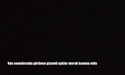 Van Semalarında Beliren Gizemli Işıklar Vatandaşları Merakta Bıraktı