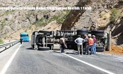 Hakkari-Çukurca Yolunda Maden Yüklü Kamyon Devrildi: 1 Yaralı