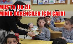 Muş’ta okullarda uyum haftası başladı: İlk zil minikler için çaldı
