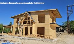Malatya’da Deprem Sonrası Ahşap Evler İlgi Görüyor