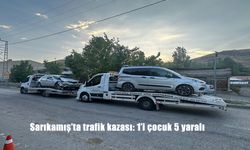 Sarıkamış’ta Zincirleme Trafik Kazası: 1’i Çocuk 5 Yaralı
