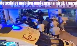 Elazığ’da motosiklet mobilya mağazasına girdi: 1 yaralı