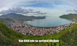 Van Gölü’nde Su Seviyesi Düşüyor