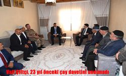 23 Yıl Önceki Çay Davetini Vali Çiftçi Unutmadı
