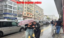 Van’da sağanak yağış hayatı olumsuz etkiledi