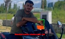 Motosiklet traktöre arkadan çarptı: 1 ölü