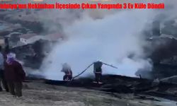 Malatya’nın Hekimhan İlçesinde Çıkan Yangında 3 Ev Küle Döndü