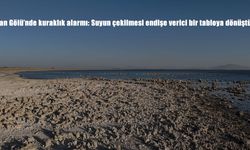 Van Gölü'nde kuraklık alarmı: Suyun çekilmesi endişe verici bir tabloya dönüştü