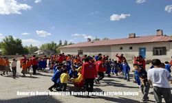 Hamur'da Damla Gönüllülük Hareketi projesi gençlerle buluştu