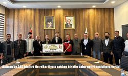 Batman’da 340 bin lira ile rekor fiyata satılan bir kilo balın geliri besicilere verildi