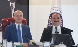 YÖK Başkanı Özvar, Atatürk Üniversitesi Akademik Yılı Açılışında Erzurum’da