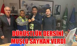 Muşlu temizlik görevlisinden örnek davranış: Altın dolu çantayı sahibine teslim etti!