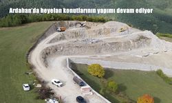 Ardahan'da heyelan konutlarının yapımı devam ediyor